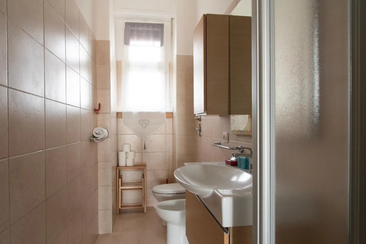Youhosty - Buonarroti 15 Apartment Milan Italy